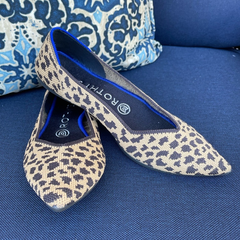 Rothy’s The Point animal print, size 8